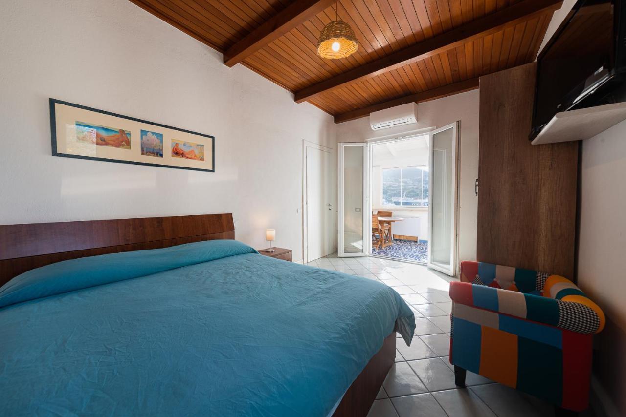 La Casa Sul Porto Apartment Ischia Ngoại thất bức ảnh